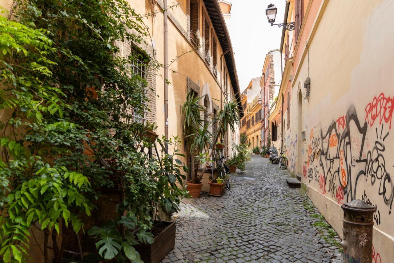 Sonder At Colosseum Cloisters Aparthotel Roma Exterior foto